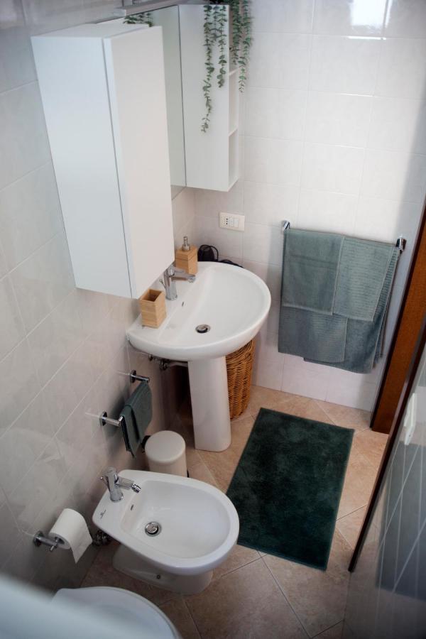 Al Porticciolo Di Apartment